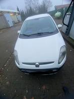 Fiat punto evo, Auto's, Voorwielaandrijving, Euro 5, Stof, 4 cilinders