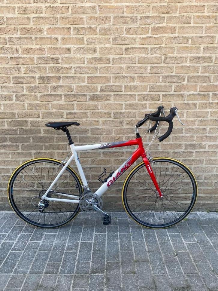 Koersfiets, Fietsen en Brommers, Fietsen | Heren | Sportfietsen en Toerfietsen, Gebruikt, Giant, Meer dan 20 versnellingen, 26 inch