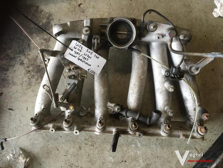 Mercedes w124 w126 w201 2.6 3.0 Inlaatspruitstuk, Auto-onderdelen, Motor en Toebehoren, Gebruikt, Ophalen of Verzenden
