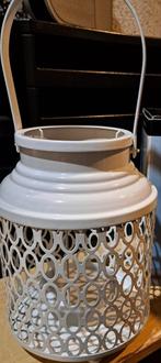 Prachtige nieuwe kaars lantaarn in wit metaal met handvat !, Ophalen of Verzenden, Wit, Metaal, Kaars