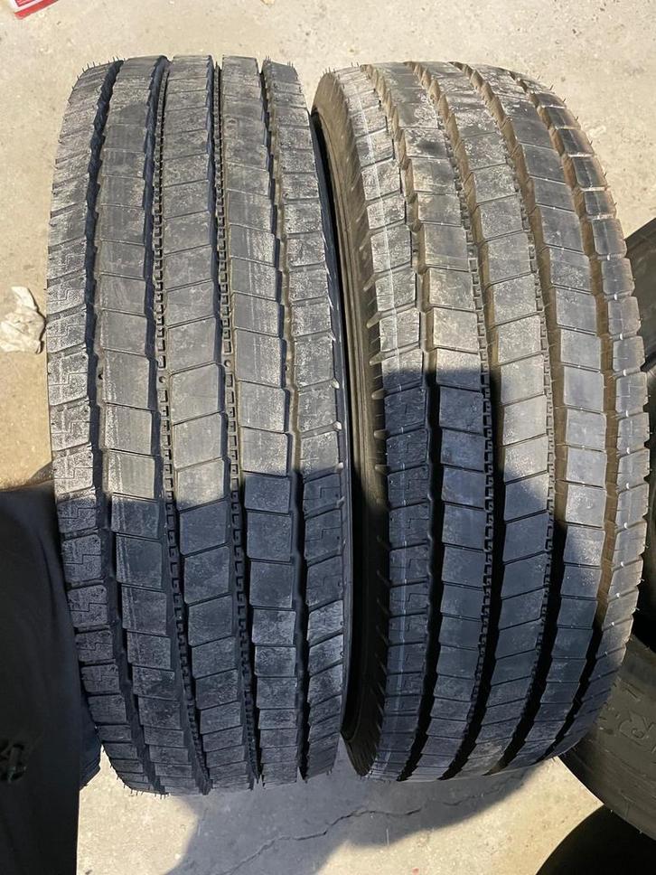 Wrachtwagen banden MICHELIN 205/75/17.5 205 75 17.5 met velg, Auto-onderdelen, Banden en Velgen, Band(en), Ophalen of Verzenden