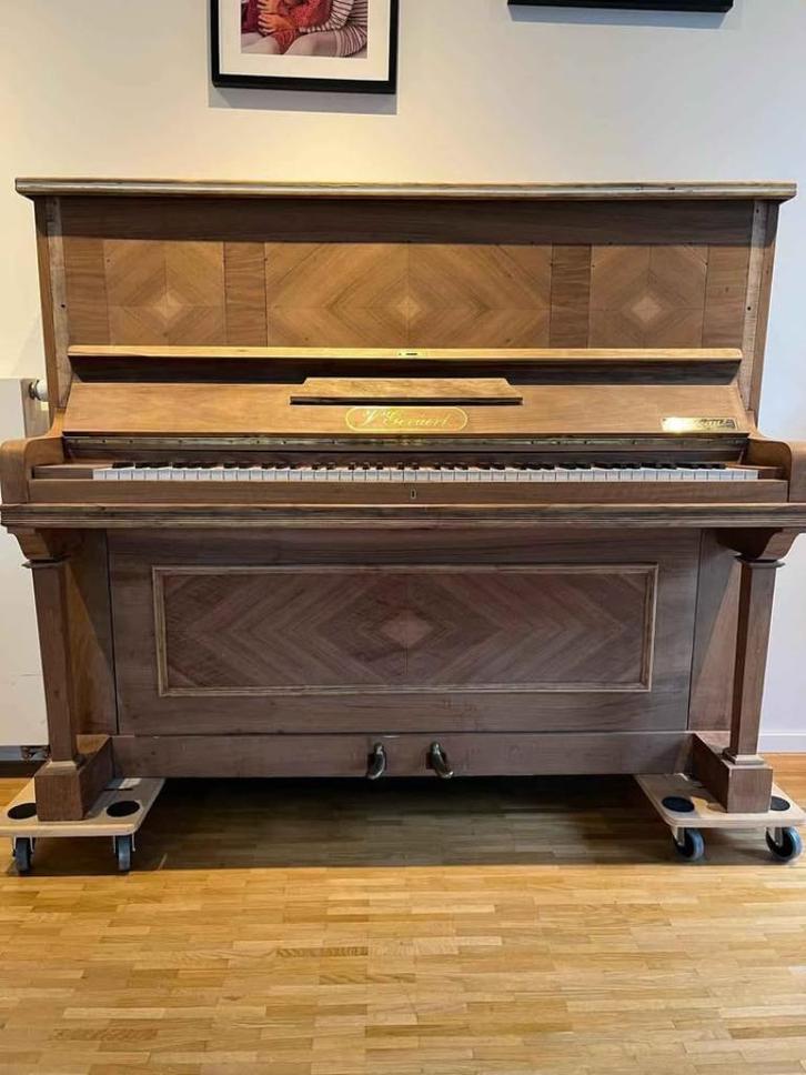 Gratis antieke piano V. Gevaert – restauratie of decoratie, Muziek en Instrumenten, Piano's, Gebruikt, Piano, Overige kleuren