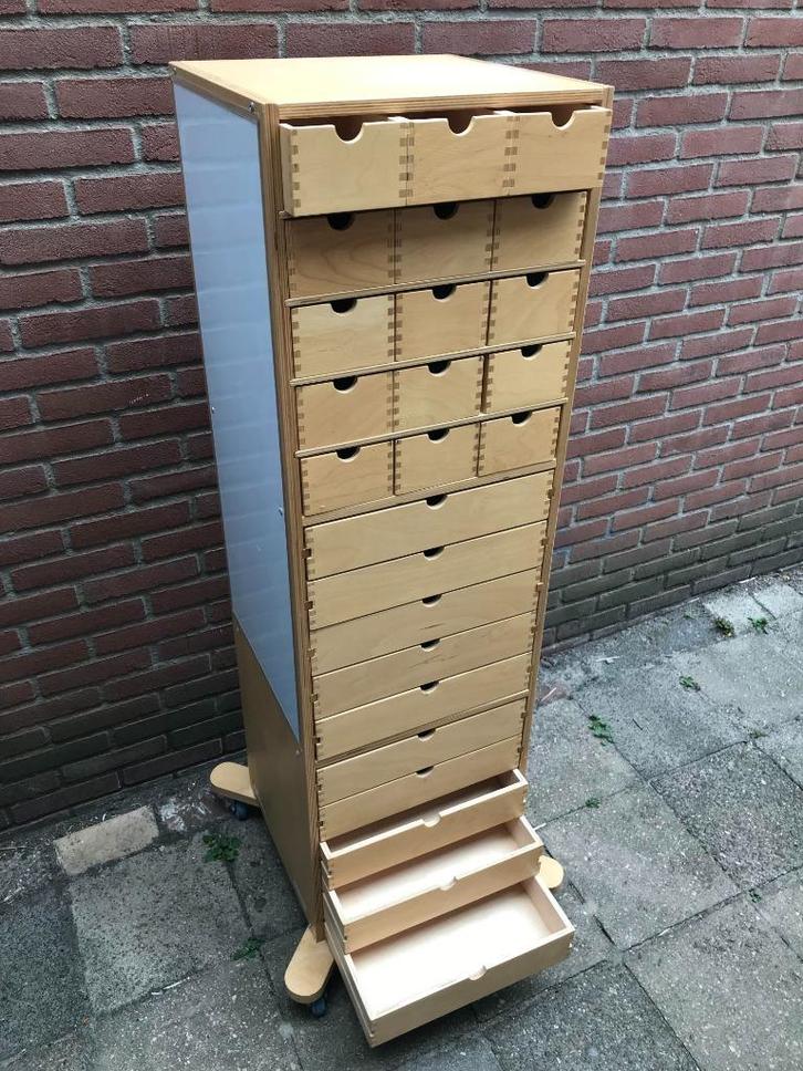 Vintage Dutchdesign Verrijdbare Ladekast, Huis en Inrichting, Kasten | Ladekasten, Gebruikt, 100 tot 150 cm, Minder dan 50 cm