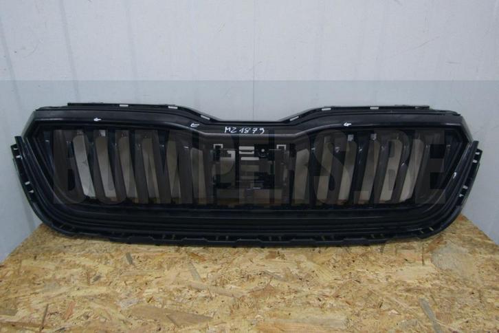 Grill Skoda Scala 657853653 19-VOORBUMPERGRILL MZ1879 Grille, Auto-onderdelen, Overige Auto-onderdelen, Gebruikt, 6 maanden garantie
