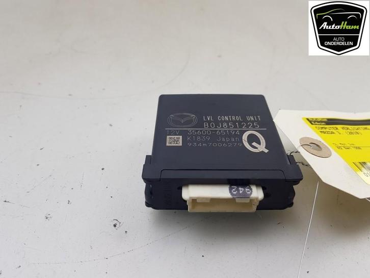 ORDINATEUR GESTION ECLAIRAGE Mazda 3 Sport (BP) (B0J851225), Autos : Pièces & Accessoires, Électronique & Câbles, Mazda, Utilisé