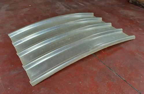 Gebogen polyester dakplaten (4 stuks), Doe-het-zelf en Bouw, Dakpannen en Dakbedekking, Zo goed als nieuw, Golfplaat, Ophalen