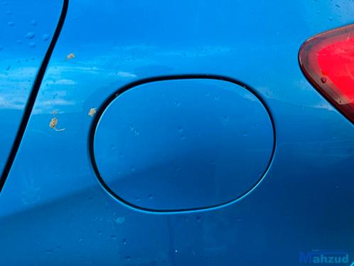 MERCEDES A KLASSE W176 blauw 162 tankklep 2012-2018, Auto-onderdelen, Carrosserie, Mercedes-Benz, Gebruikt
