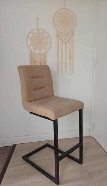 Tabouret de bar en alcantara, Enlèvement, Comme neuf, Métal