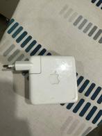 Macbook pro 13 touchbar, Computers en Software, Gebruikt, 256 GB, Qwerty, 8 GB