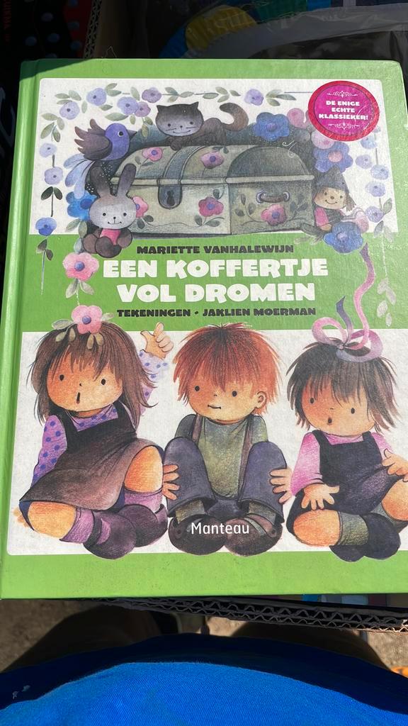 Mariette Vanhalewijn - Een koffertje vol dromen, Boeken, Kinderboeken | Jeugd | onder 10 jaar, Zo goed als nieuw, Ophalen of Verzenden
