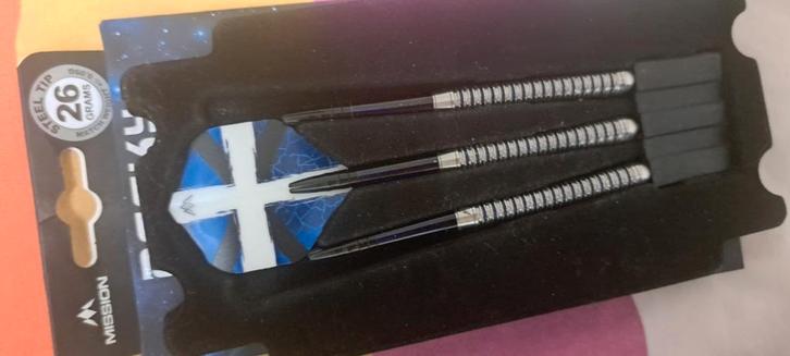 Setjes josh rock.1 nieuwe niet gebruikt .1 set gebruikt, Sport en Fitness, Darts, Zo goed als nieuw, Ophalen of Verzenden