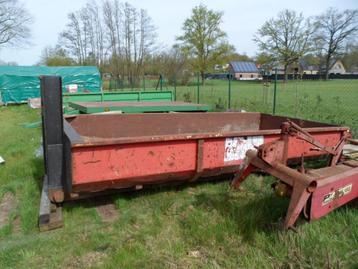 container beschikbaar voor biedingen