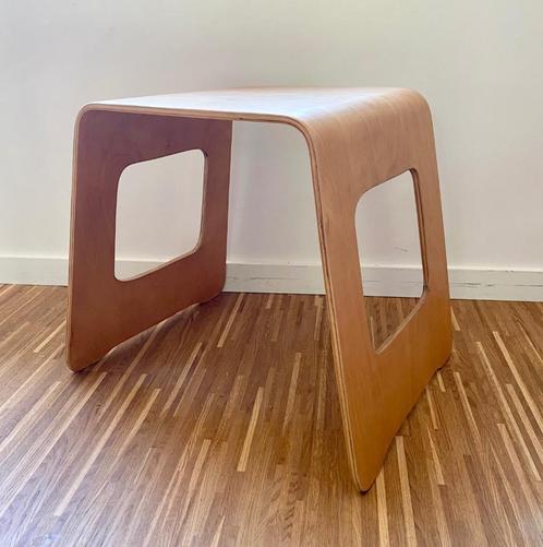 IKEA Design kruk / bijzettafel Benjamin, Huis en Inrichting, Krukjes, Ophalen of Verzenden