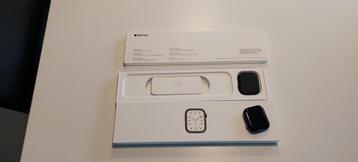 Apple watch  beschikbaar voor biedingen
