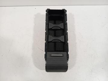 BEKERHOUDER Ford Focus 4 Wagon (JX7BA13560A) beschikbaar voor biedingen