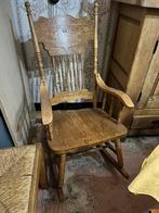 Houten vintage schommelstoel. Perfecte staat., Antiek en Kunst, Ophalen