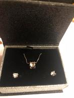 Ketting en oorbellen Swarovski kristal, Handtassen en Accessoires, Kettingen, Ophalen of Verzenden