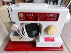 Degelijke naaimachine Zenith met hand- en voetbediening, Hobby en Vrije tijd, Naaimachines en Toebehoren, Ophalen, Zo goed als nieuw