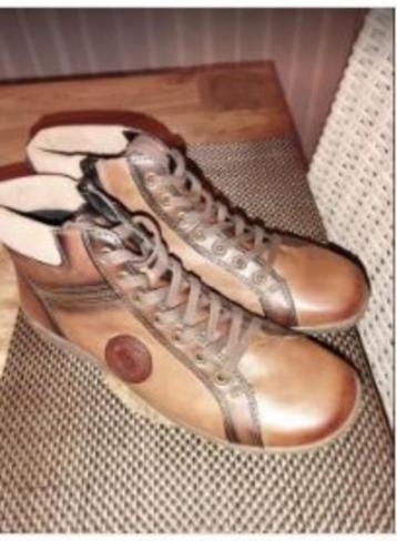 Nieuwe laarzen van het merk REMONTE! Schoenmaat 40  