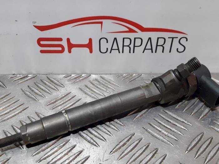 Injecteur (diesel) d'un Mercedes CLC-Klasse, Autos : Pièces & Accessoires, Systèmes à carburant, Mercedes-Benz, Utilisé, 3 mois de garantie