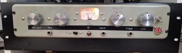 Vintage buizen preamp van Ferrograph beschikbaar voor biedingen