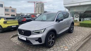 Volvo XC40 Plus Dark T2 Aut | Elektrische zetels | Harman