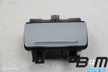 Asbak met huis Audi TT8J 8J0857951A beschikbaar voor biedingen