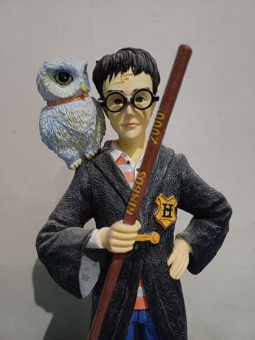 sculptures Harry Potter en résine Harry Ron Weasel et Hermio, Enlèvement ou Envoi, Comme neuf, Statue ou Buste