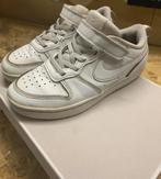 Chaussures nike, Ophalen, Wit, Sneakers, Gedragen