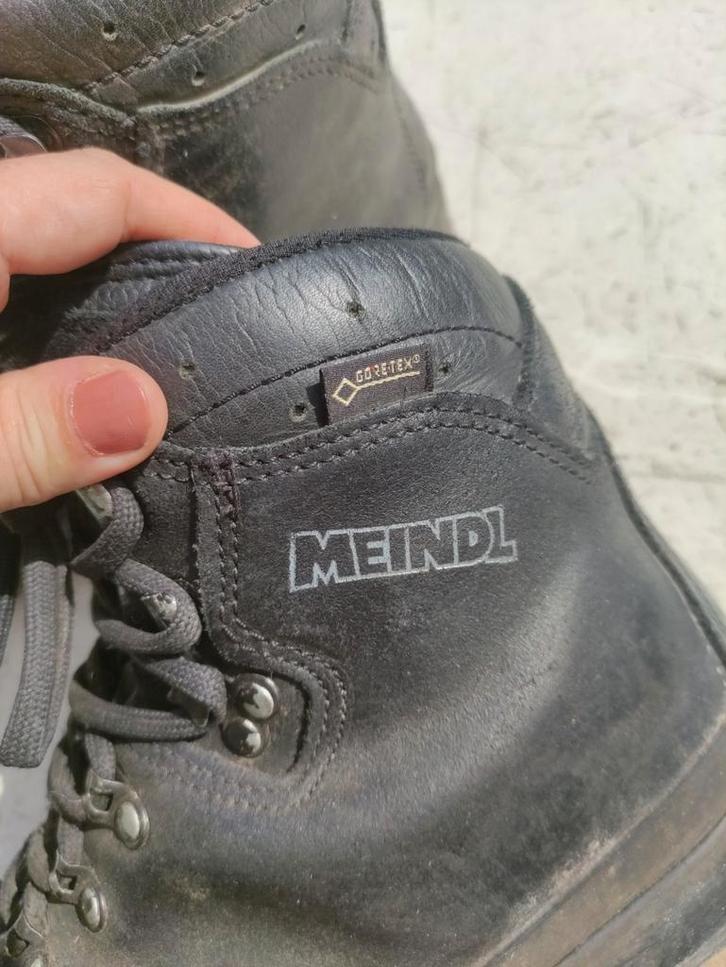 Meindl maat 38 werkschoenen/wandelschoenen stalen tip, Doe-het-zelf en Bouw, Veiligheidskleding, Gebruikt, Ophalen of Verzenden