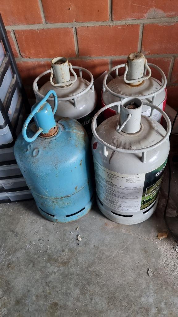 gas flessen propaan butaan, Caravans en Kamperen, Kampeeraccessoires, Zo goed als nieuw, Ophalen