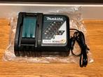 Chargeur rapide️Makita 18V, Enlèvement, Comme neuf