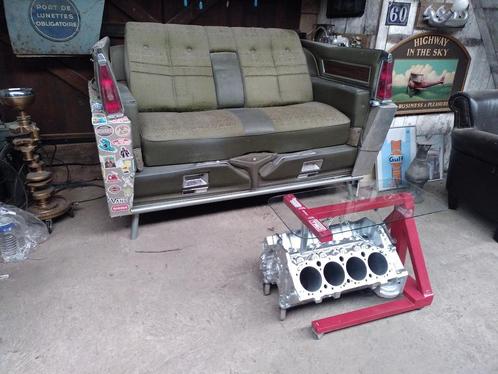 Cadillac sofa decoratie recycling zolder vooroudergarage, Verzamelen, Overige Verzamelen, Ophalen