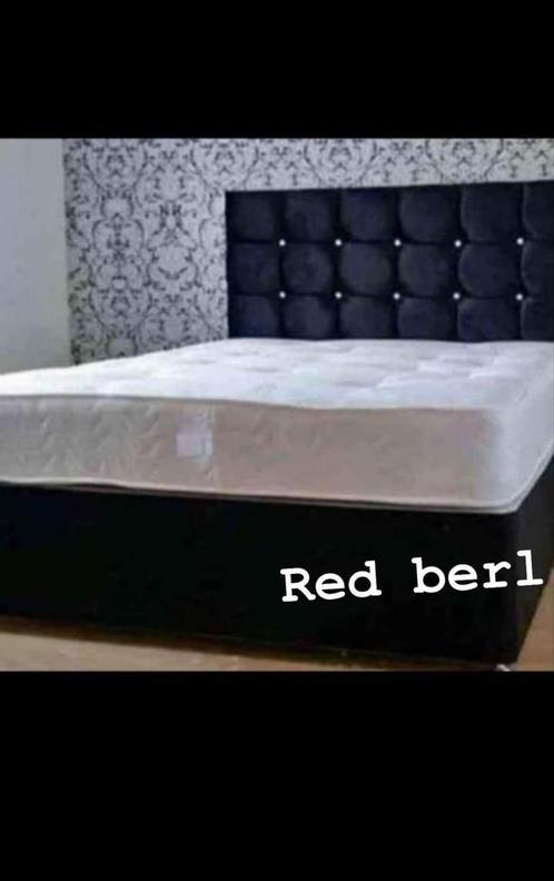 Elegante Bedframe met Knopen – Beschikbaar in Meerdere Maten, Huis en Inrichting, Slaapkamer | Beddengoed, Nieuw, Verzenden