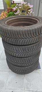 Winterbanden op velg * Vredestein * 195/55 R 16, Ophalen, Gebruikt, 16 inch, Winterbanden