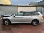 VW PASSAT VARIANT 1.6 TDI AUTOMAAT, Auto's, Stof, Euro 6, Bedrijf, Dealer onderhouden