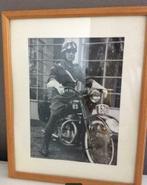 Professionele vintage foto in kader v motor, Ophalen of Verzenden