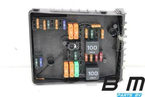 Zekeringkast in motorruimte VW Caddy 2K 1K0937125A, Auto-onderdelen, Elektronica en Kabels, Gebruikt