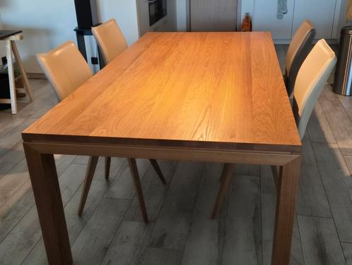 Vol Eiken tafel, inclusief 10 lederen stoelen, Huis en Inrichting, Tafels | Eettafels, Zo goed als nieuw, Ophalen