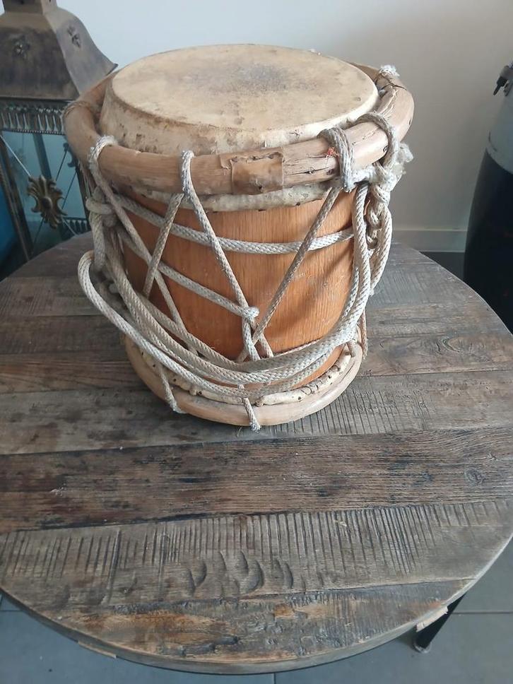 Handgemaakte houten touwtrommel, Muziek en Instrumenten, Percussie, Gebruikt, Trommel, Ophalen