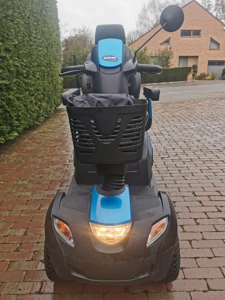 Scootmobiel invacare comet pro perfect staat info 0488826971, Diversen, Rolstoelen, Zo goed als nieuw, Elektrische rolstoel, Inklapbaar