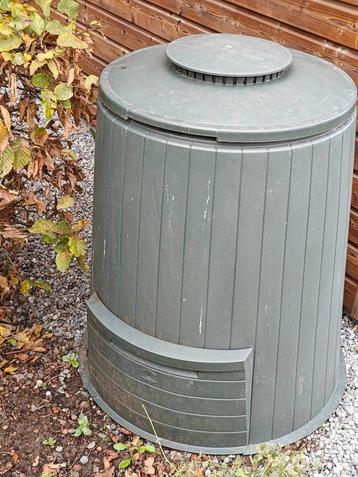 Compost bak (zonder onderstel) beschikbaar voor biedingen