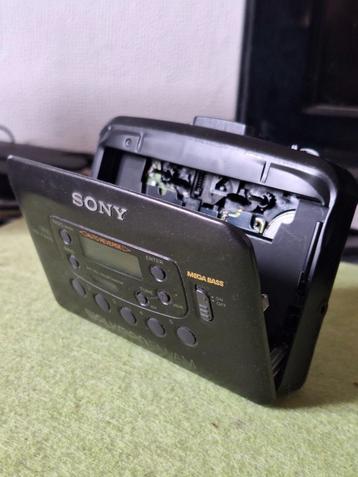 Sony WM-FX 413 „FUNCTIONEEL” Walkman beschikbaar voor biedingen