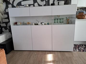 Design barkast met verlichting beschikbaar voor biedingen