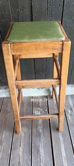 Ancien tabouret vert, Antiquités & Art, Enlèvement