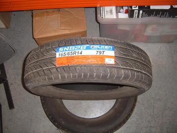 Falken SN828 165/65R14 79T Banden beschikbaar voor biedingen