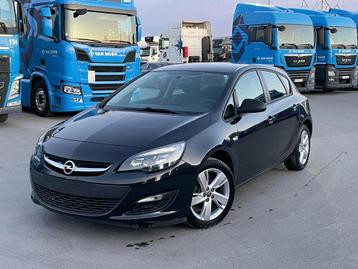 Opel Astra 1.4I Benzine Année 2012, 31.000Km, Euro 5. beschikbaar voor biedingen