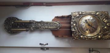 regulateur balancier beschikbaar voor biedingen