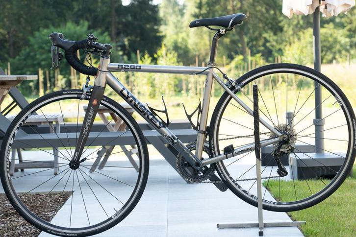 Lynskey R240 Titanium Racefiets, Fietsen en Brommers, Fietsen | Racefietsen, Zo goed als nieuw, Overige merken, Meer dan 20 versnellingen