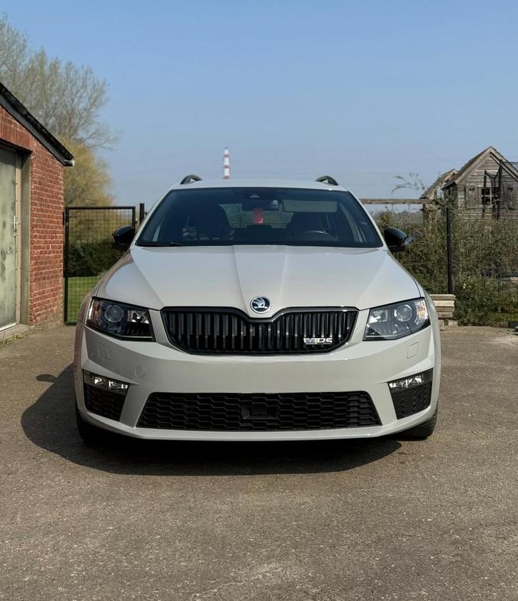 Skoda Octavia Combi RS 2.0 TDI, Auto's, Skoda, Octavia, ABS, Adaptieve lichten, Airbags, Airconditioning, Alarm, Bluetooth, Bochtverlichting
